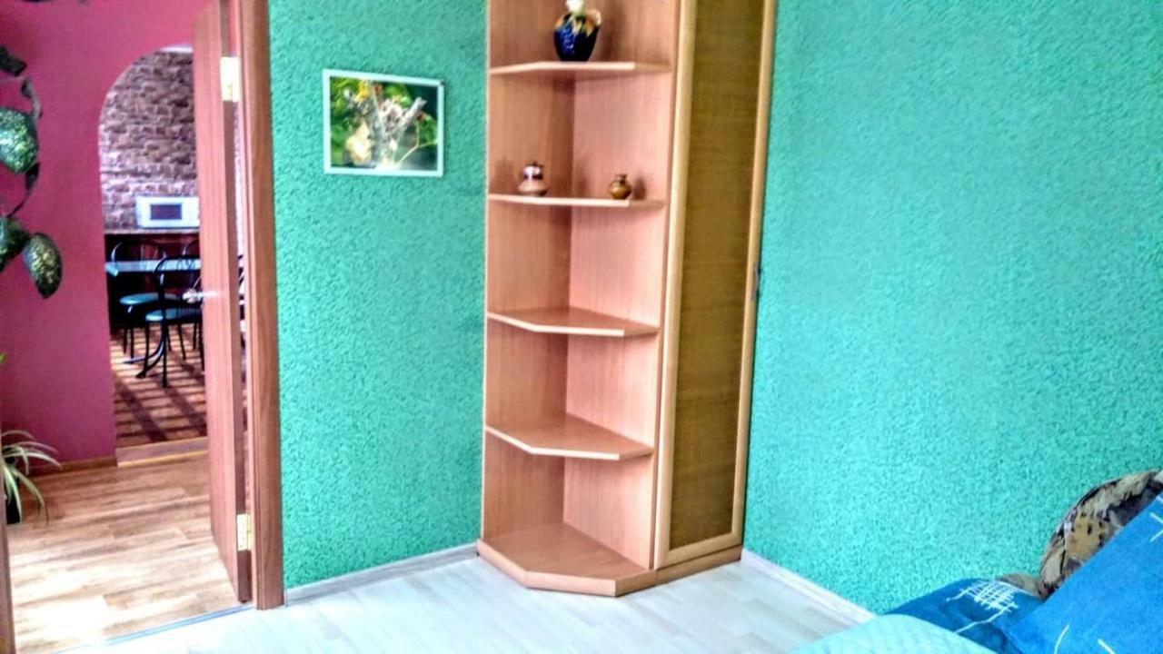 Гостевой Таунхаус Hotell Demidov Exteriör bild
